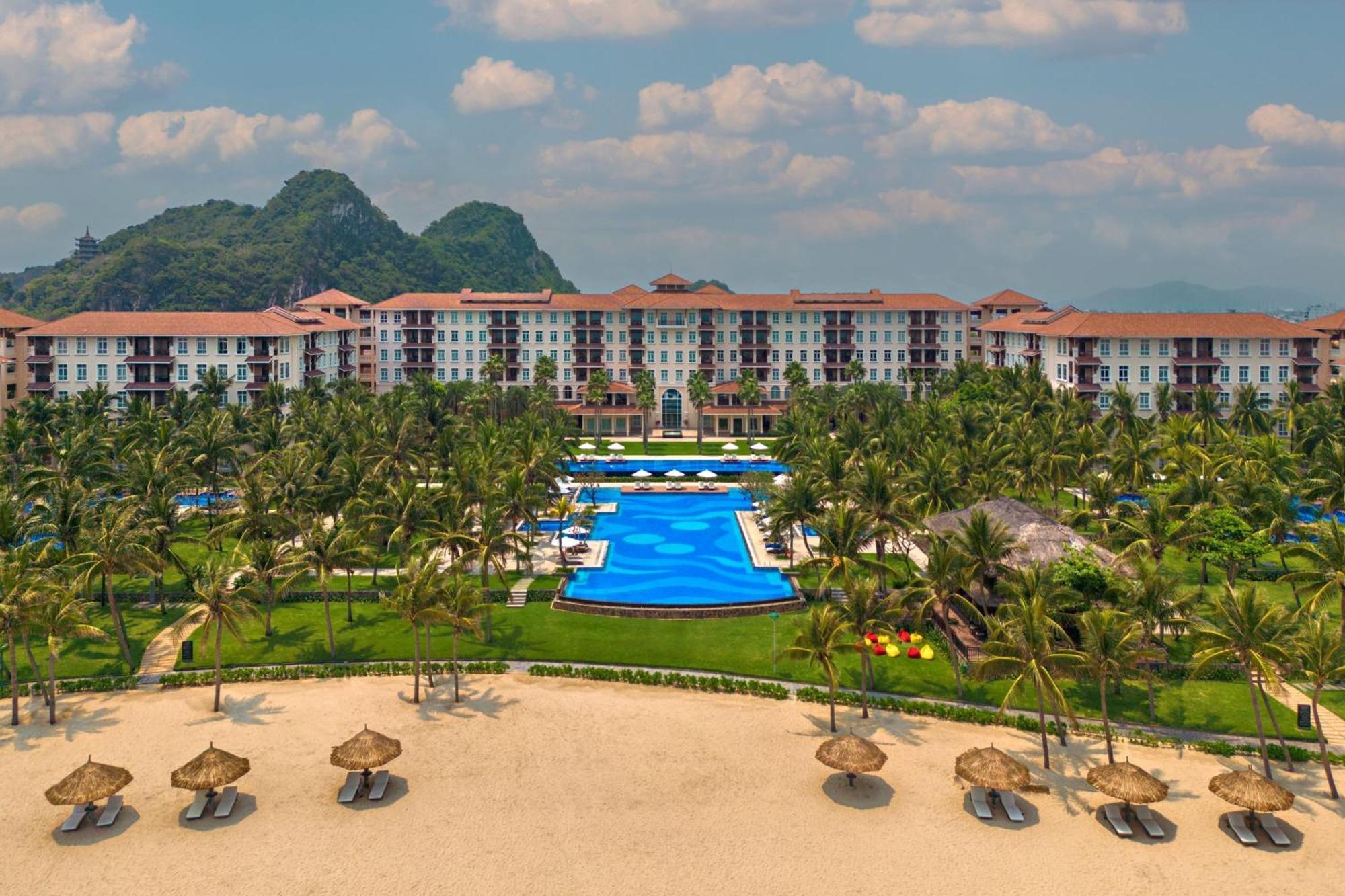 Danang Marriott Resort & Spa Exterior foto
