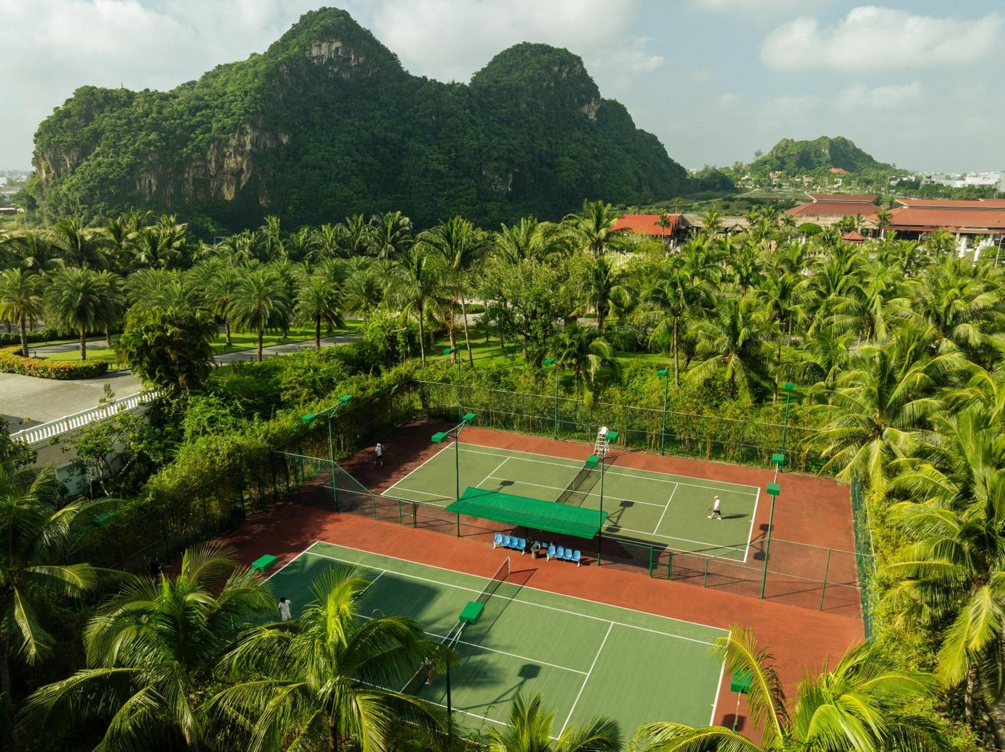 Danang Marriott Resort & Spa Exterior foto